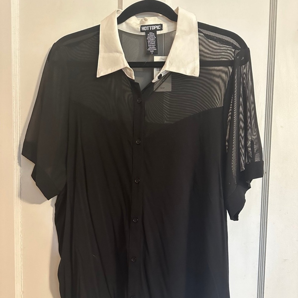 Hot Topic Collared Mesh Panel Top - Picture 2 of 3